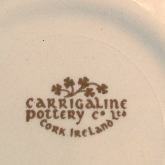 Carrigaline Irish Pottery Co.White Trinket Dish - Picture 2 of 3
